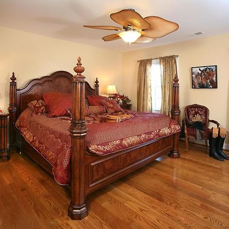 Bluegrass Country Estate Bed & Breakfast La Grange ภายนอก รูปภาพ